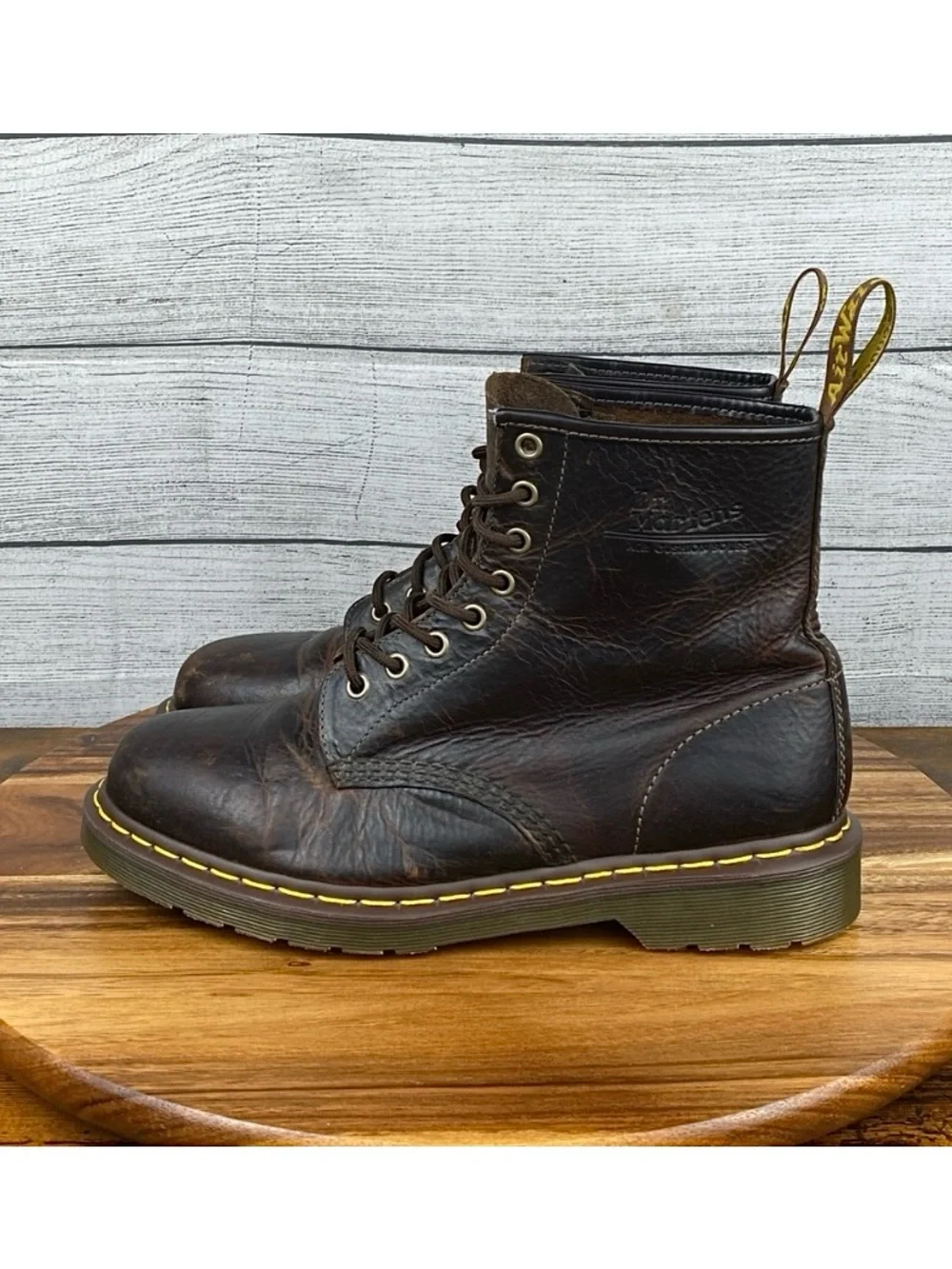 Dr Martens The Original 11822 Dark Brown Leather Crazy Horse Lace Up Boot Men 10